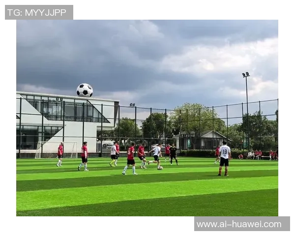 踢足球射门时选择足球明星的好处与影响分析 踢足球射门时选择足球明星的好处与影响分析